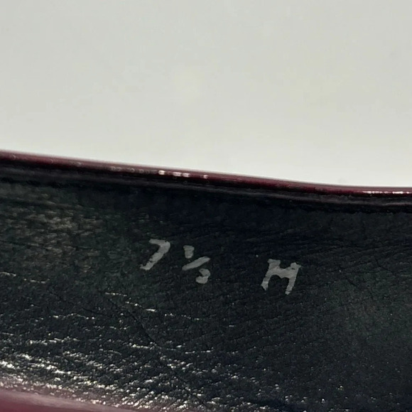 Stuart Weitzman Ruby Burgundy Dark Red Patent Leather Heels Size 7.5 - Picture 10 of 11